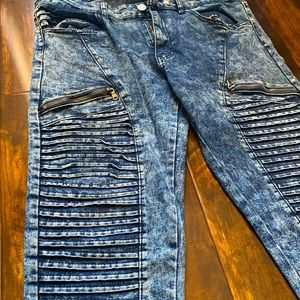 Distressed Ripple Denim Jeans